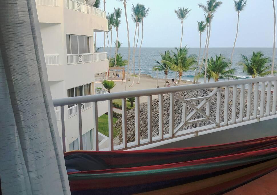 Modern, Welcoming Studio, Ocean View In Хуан-Долио Экстерьер фото